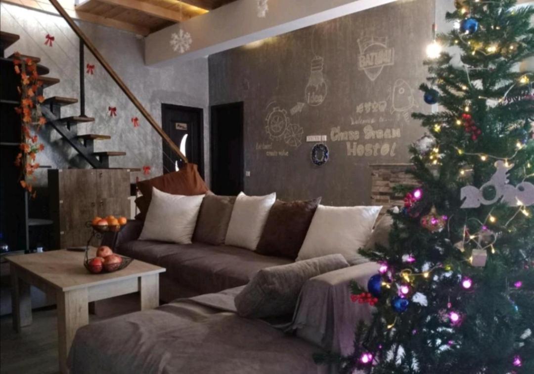 Chase Dream Hostel追梦空间 Batumi Ngoại thất bức ảnh